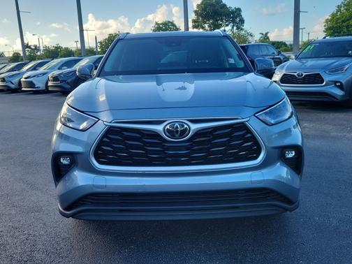 2021 Toyota Highlander XLE