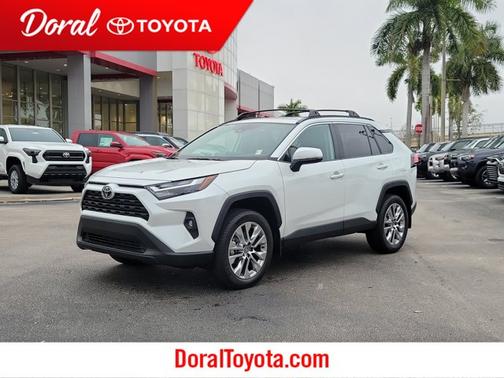 2025 Toyota RAV4 XLE Premium