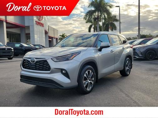 2024 Toyota Highlander XLE