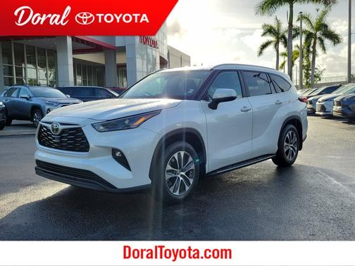2023 Toyota Highlander XLE