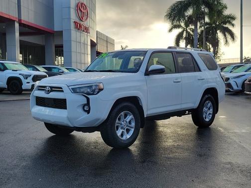 2024 Toyota 4Runner SR5