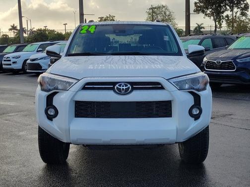 2024 Toyota 4Runner SR5