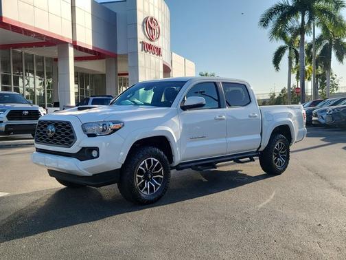 2023 Toyota Tacoma TRD Sport