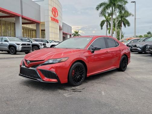2023 Toyota Camry SE