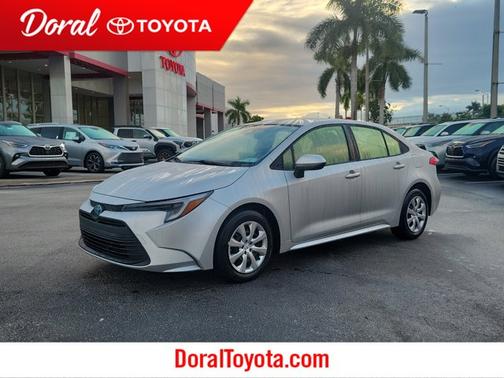 2025 Toyota Corolla Hybrid LE