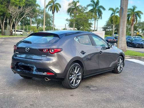 2023 Mazda Mazda3 2.5 S Select