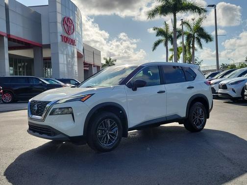 2023 Nissan Rogue S