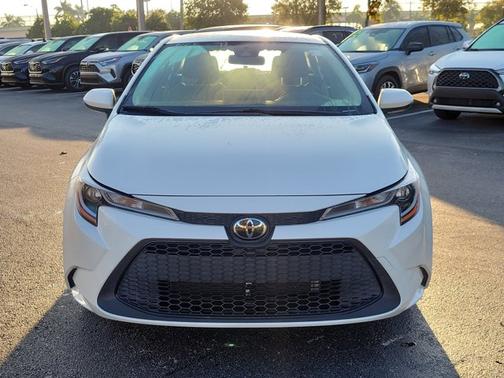 2020 Toyota Corolla LE