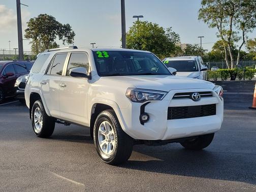 2023 Toyota 4Runner SR5