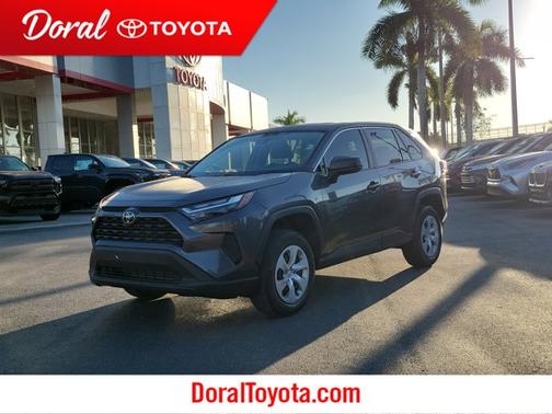 2025 Toyota RAV4 LE