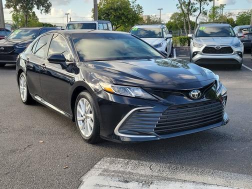 2023 Toyota Camry LE