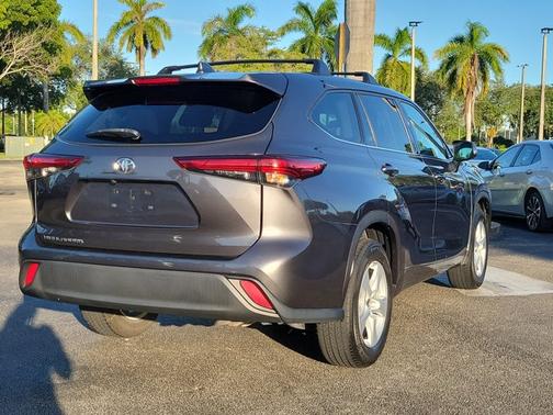 2020 Toyota Highlander L