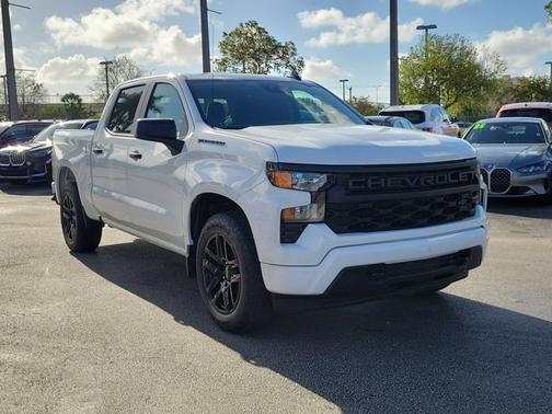 2024 Chevrolet Silverado 1500 Custom