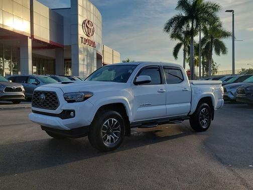 2023 Toyota Tacoma SR5