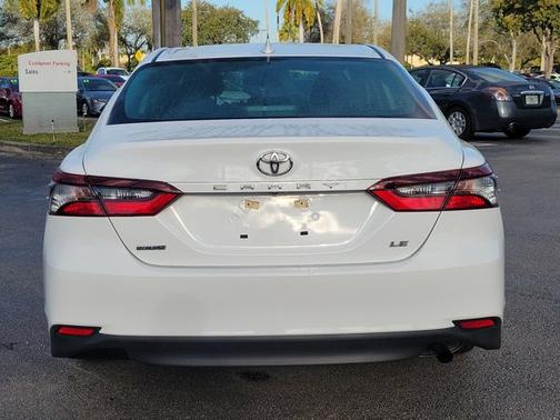 2021 Toyota Camry LE