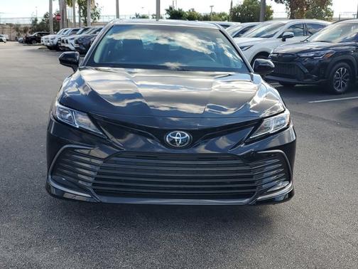 2024 Toyota Camry LE