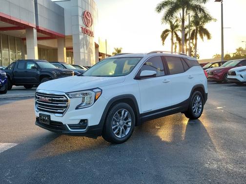 2024 GMC Terrain SLT