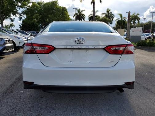 2018 Toyota Camry LE