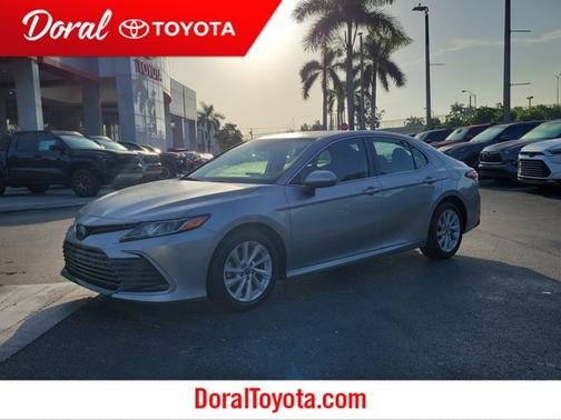 2022 Toyota Camry LE