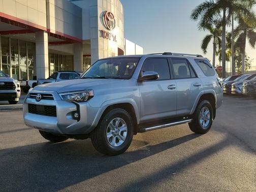 2022 Toyota 4Runner SR5