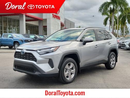 2024 Toyota RAV4 Hybrid XLE