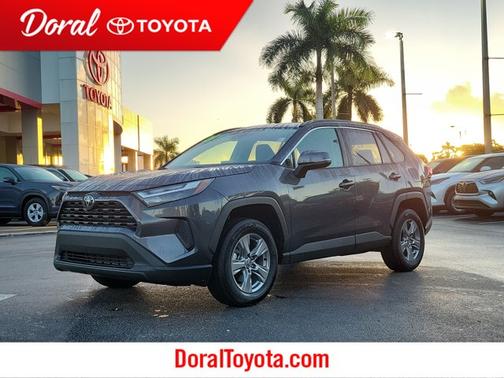2023 Toyota RAV4 XLE