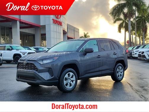 2022 Toyota RAV4 LE