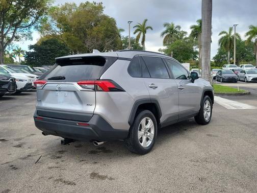 Silver Sky Metallic 2021 Toyota RAV4 XLE