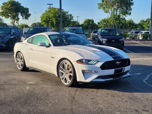 2023 Ford Mustang GT Premium