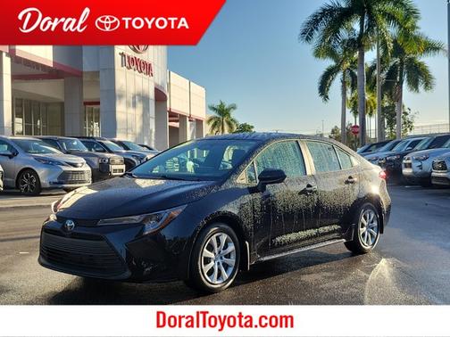 2025 Toyota Corolla LE