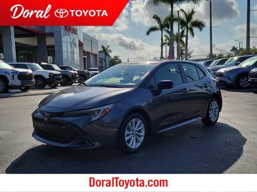 2024 Toyota Corolla Hatchback SE