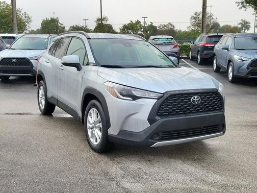 2022 Toyota Corolla Cross LE