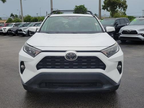 2019 Toyota RAV4 XLE