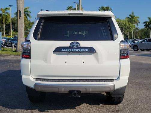 2024 Toyota 4Runner TRD Off Road