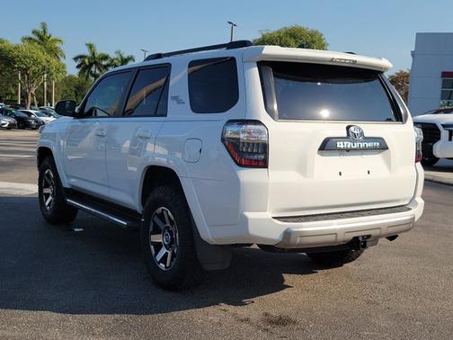 2024 Toyota 4Runner TRD Off Road