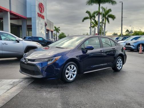2022 Toyota Corolla LE
