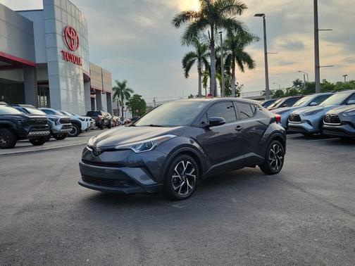 2019 Toyota C-HR XLE