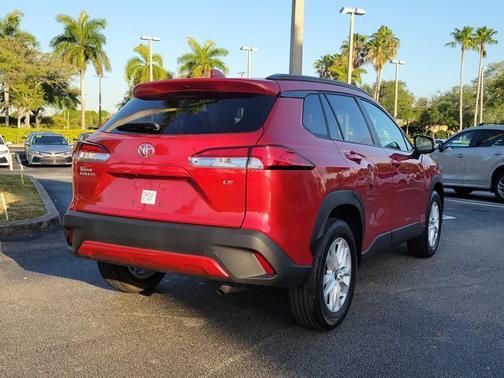 2022 Toyota Corolla Cross LE