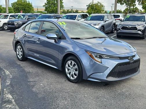 2022 Toyota Corolla LE