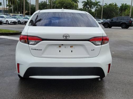2020 Toyota Corolla LE