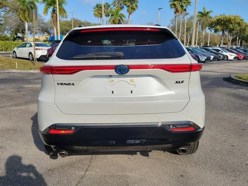 2024 Toyota Venza Nightshade