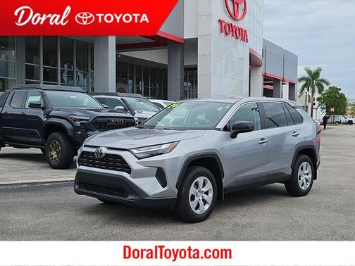2024 Toyota RAV4 LE