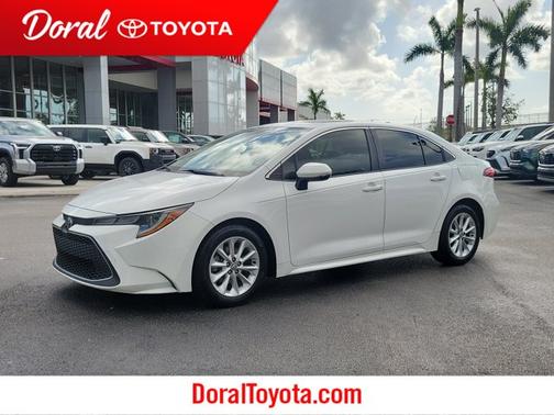 2020 Toyota Corolla XLE
