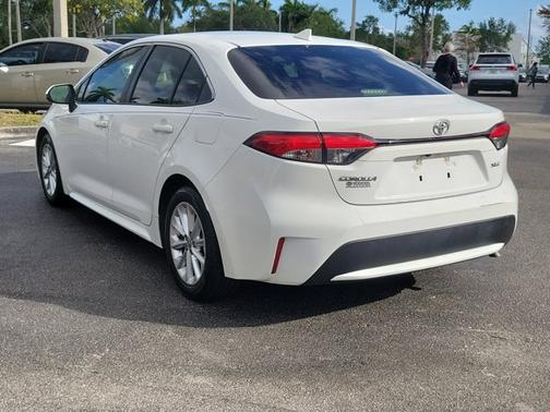 2020 Toyota Corolla XLE