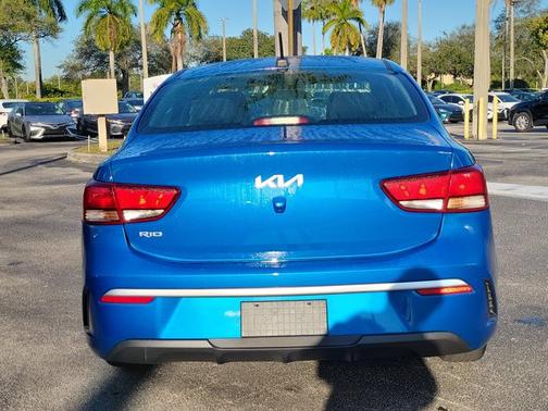 2022 Kia Rio S