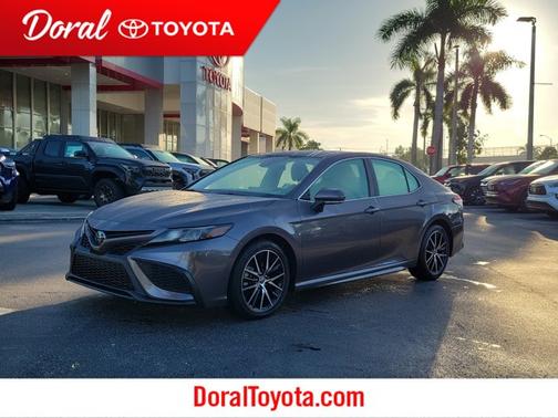 2023 Toyota Camry SE