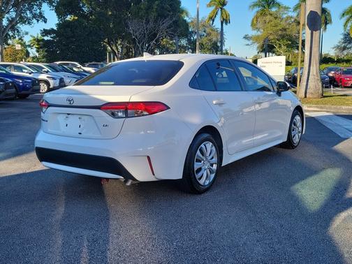 2020 Toyota Corolla LE