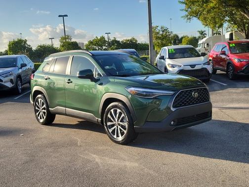 2022 Toyota Corolla Cross XLE