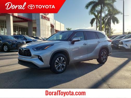 2023 Toyota Highlander XLE