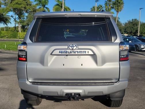 2024 Toyota 4Runner SR5 Premium